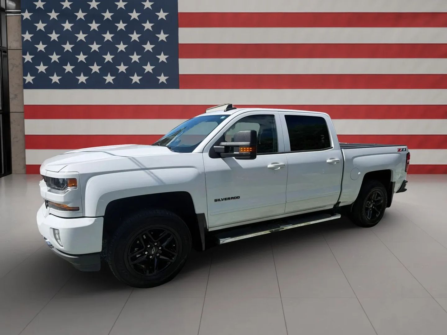 chevrolet silverado 1500 2018 3GCUKREC8JG137123 image chevrolet silverado 1500 2018 3GCUKREC8JG137123 image